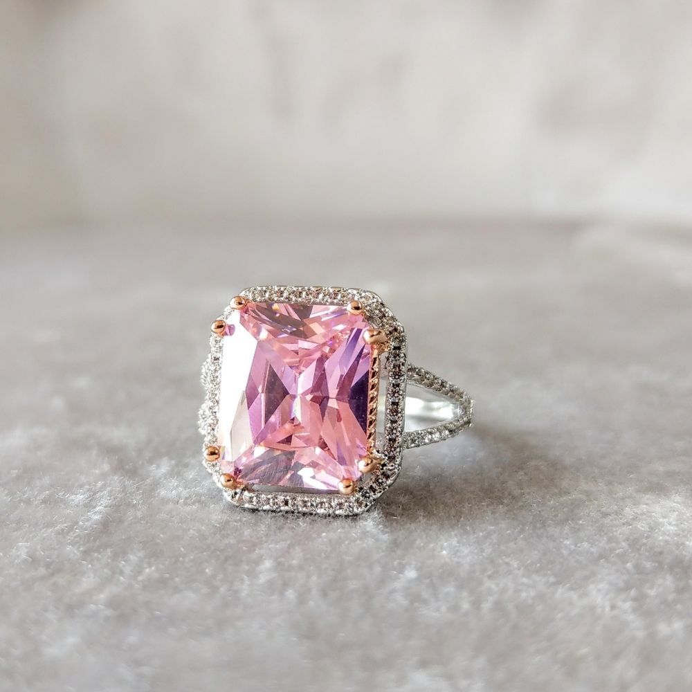 🍒NEW🍒 PRINCESS CUT SIMULATED PINK SPINEL RING